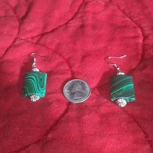 🌺GREEN DANGLING Earrings
